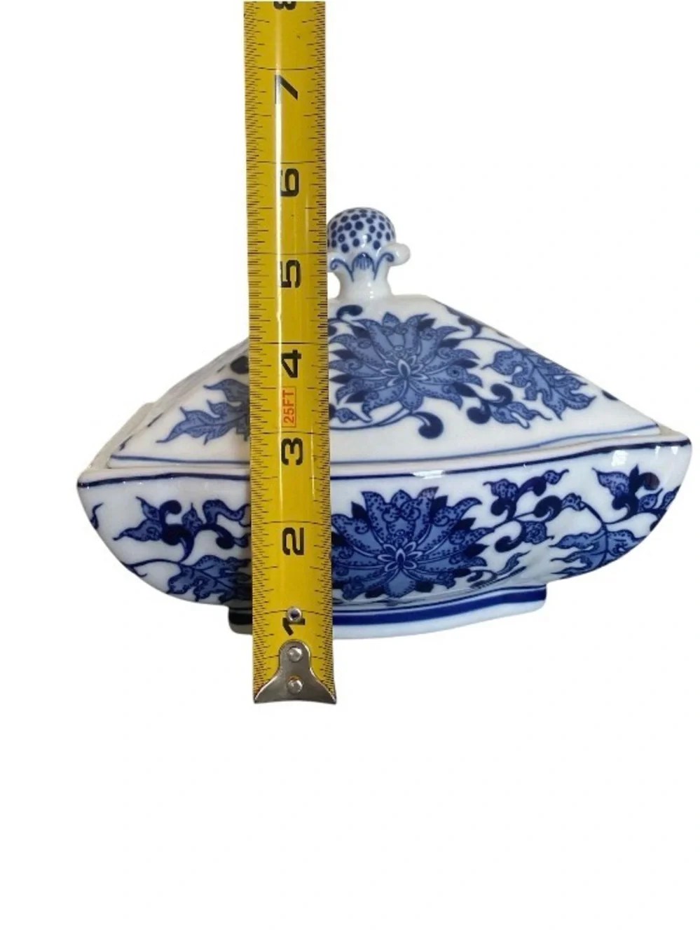 Vtg Bombay Co Blue And White Porcelain Covered Dish Chinoiserie Floral Design